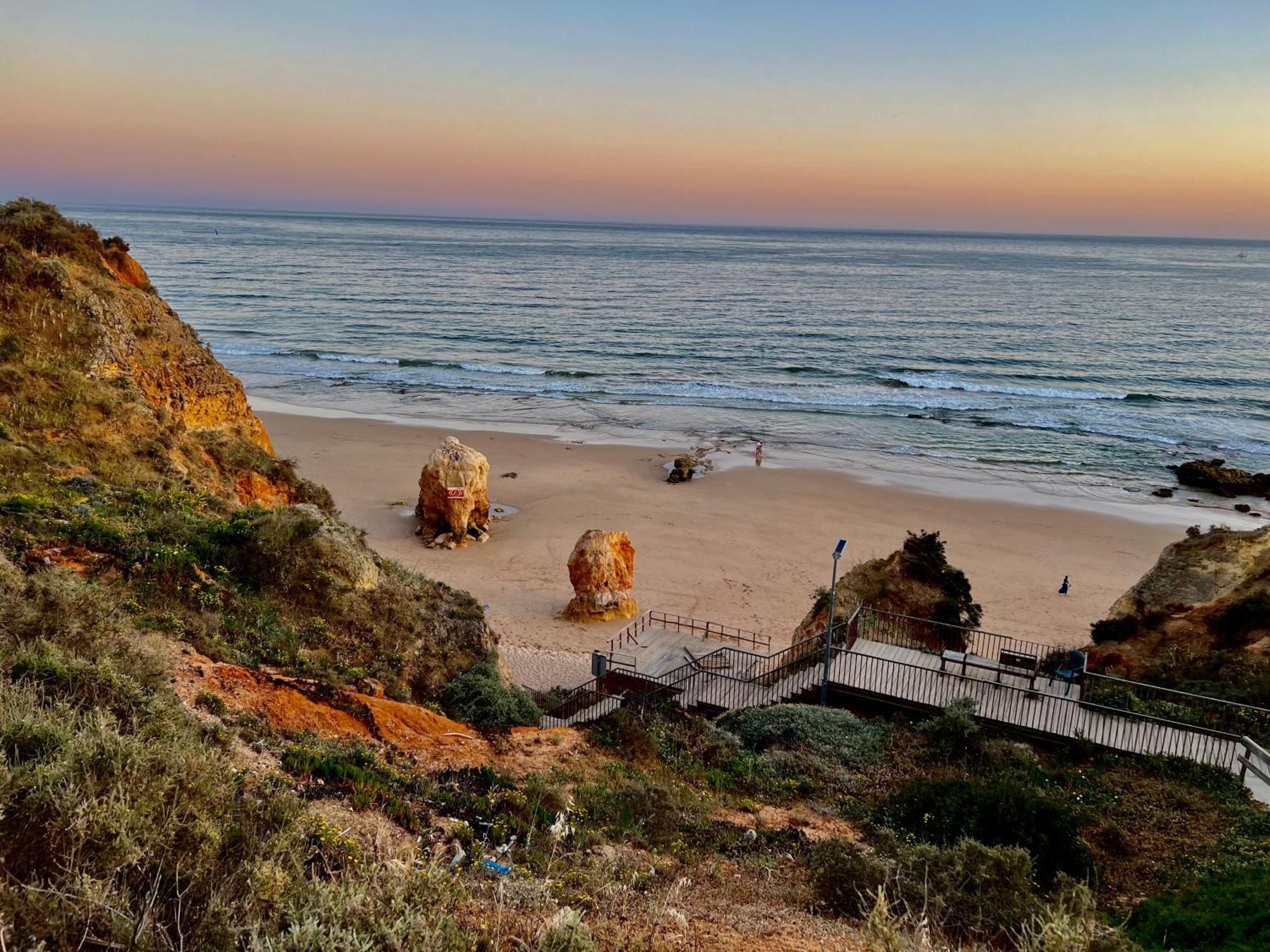 Casa Sol, Fast Wifi, Airco, Swimming Pool Near The Beach Praia Da Rocha Portimao Exterior photo