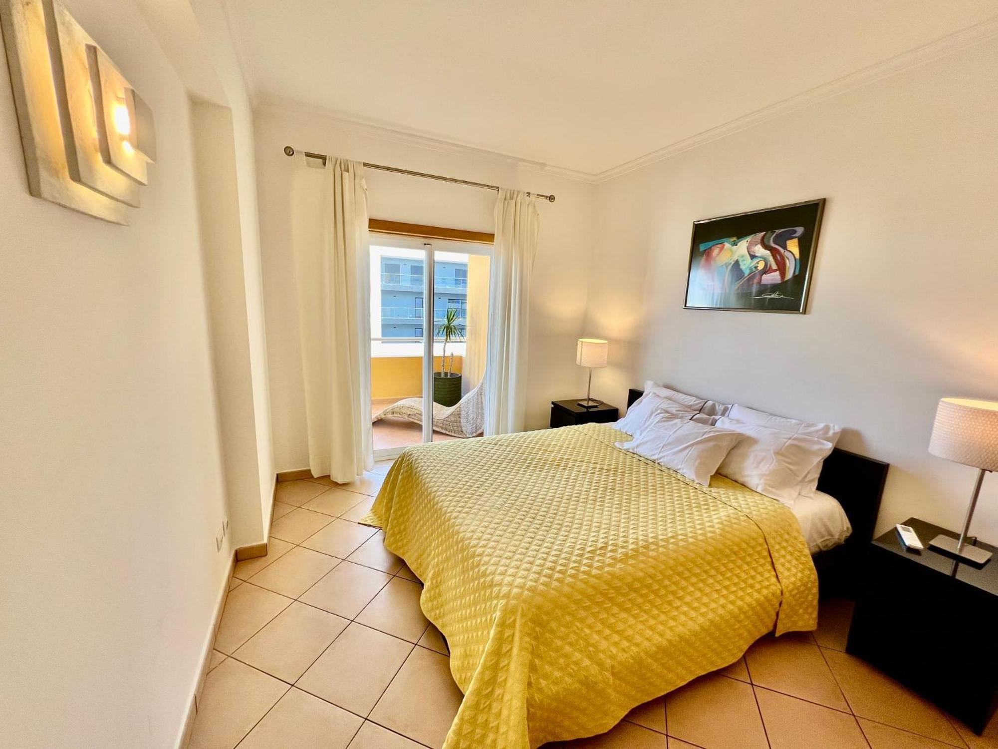 Casa Sol, Fast Wifi, Airco, Swimming Pool Near The Beach Praia Da Rocha Portimao Exterior photo